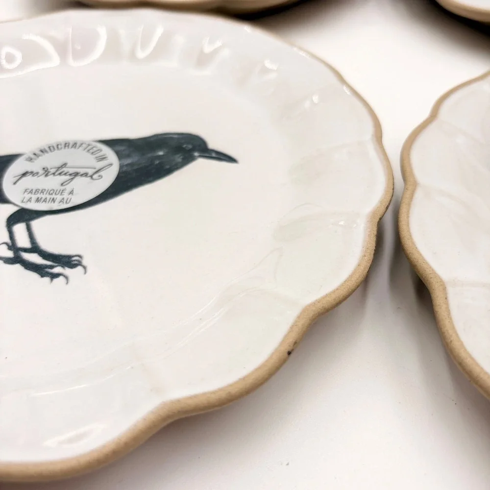Vagos Portugal Stoneware Raven Scalloped Halloween Plates Set of 4 Salad Dessert